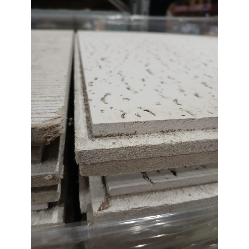 Dalle de faux-plafond type champa