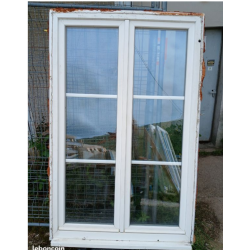 Fenêtre haute PVC blanc
