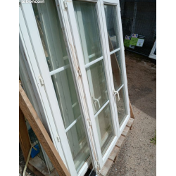 Fenêtre haute PVC blanc