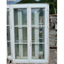 Fenêtre haute PVC blanc