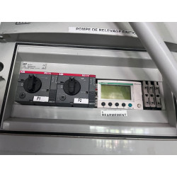Compteur/ pompe de relevage d'eaux de pluie