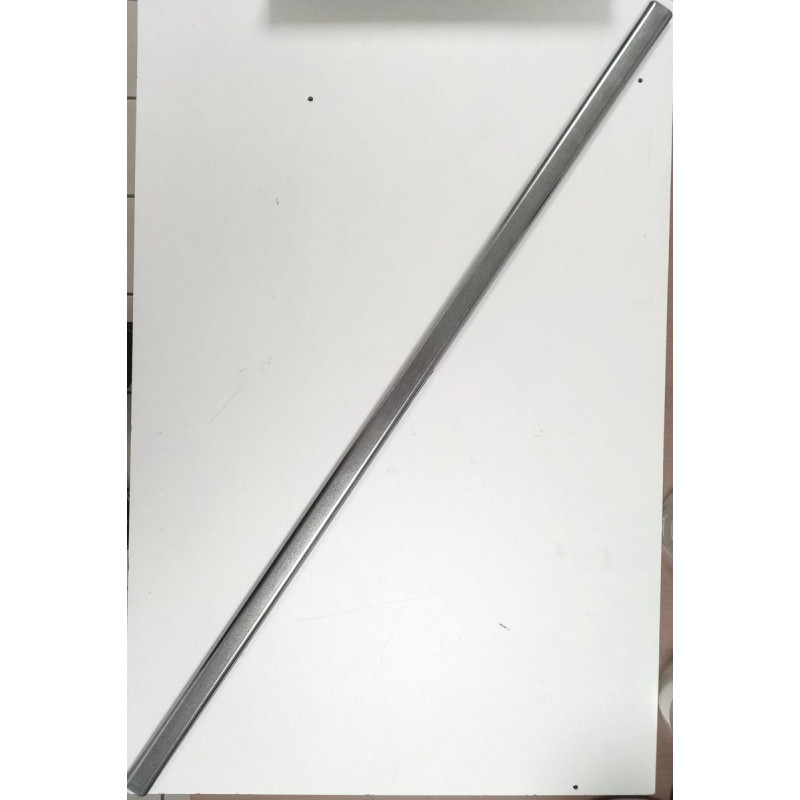 Tringle de penderie