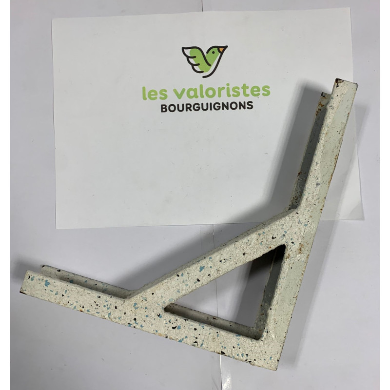 Equerre de fixation