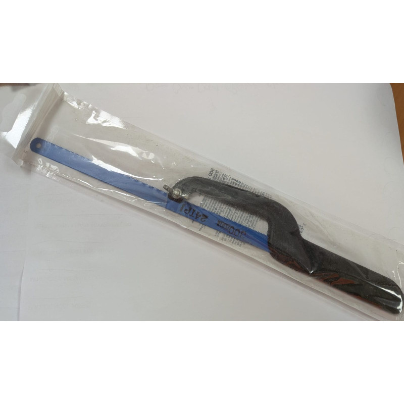 Mini scie métaux