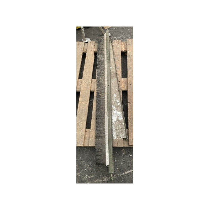 Brosse à bande antistatique