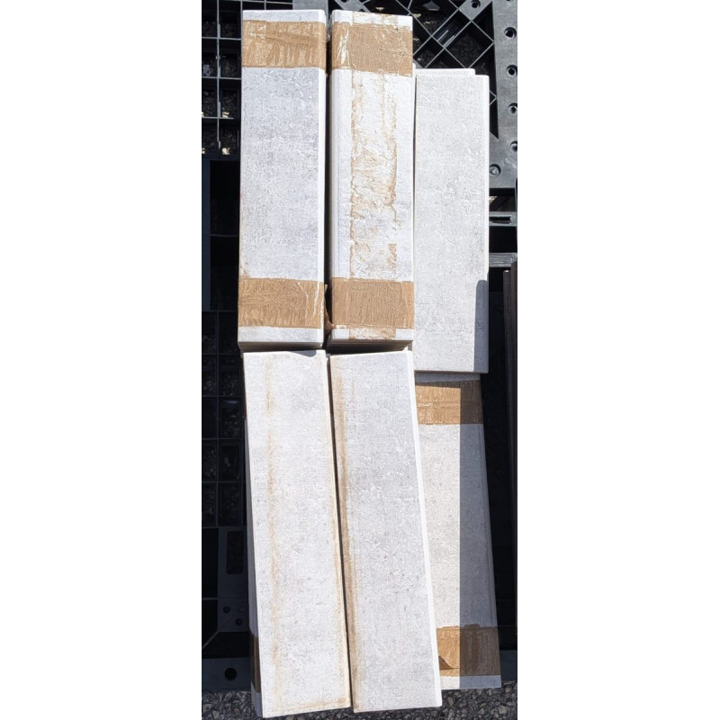 Plinthe carrelage