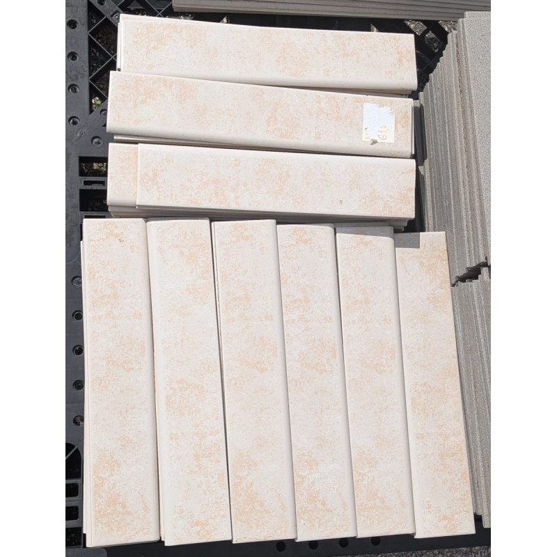 Plinthe carrelage