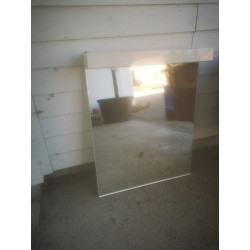 Miroir de salle de bains