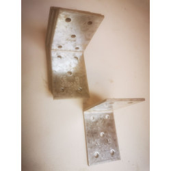 équerre métallique 5,5x5,5x4cm