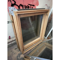 Fenêtre de toit bois à rotation - Marque Velux - GHL MO4